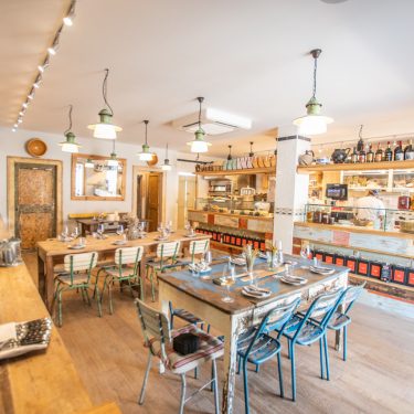 Bottega il Buco interior